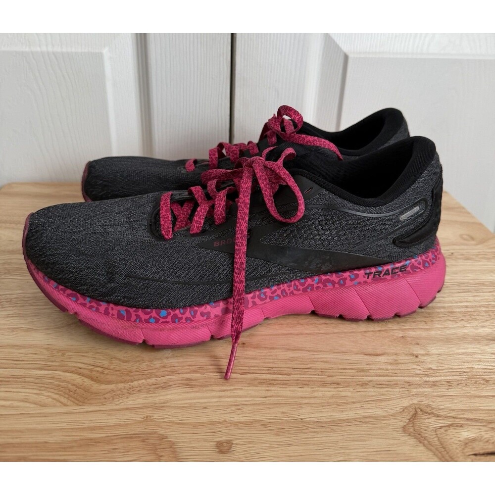 Brooks Trace 2 Womens Size 11 Low Top Running Shoes Black Pink